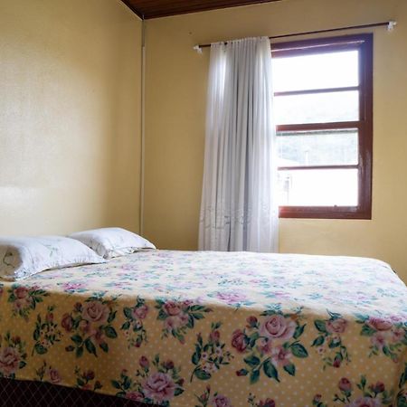 Hostel Raiz Da Serra Urubici Exterior photo